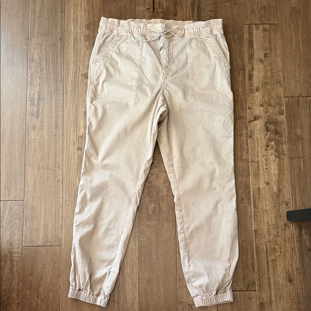 American Eagle Outfitters Light Beige Joggers